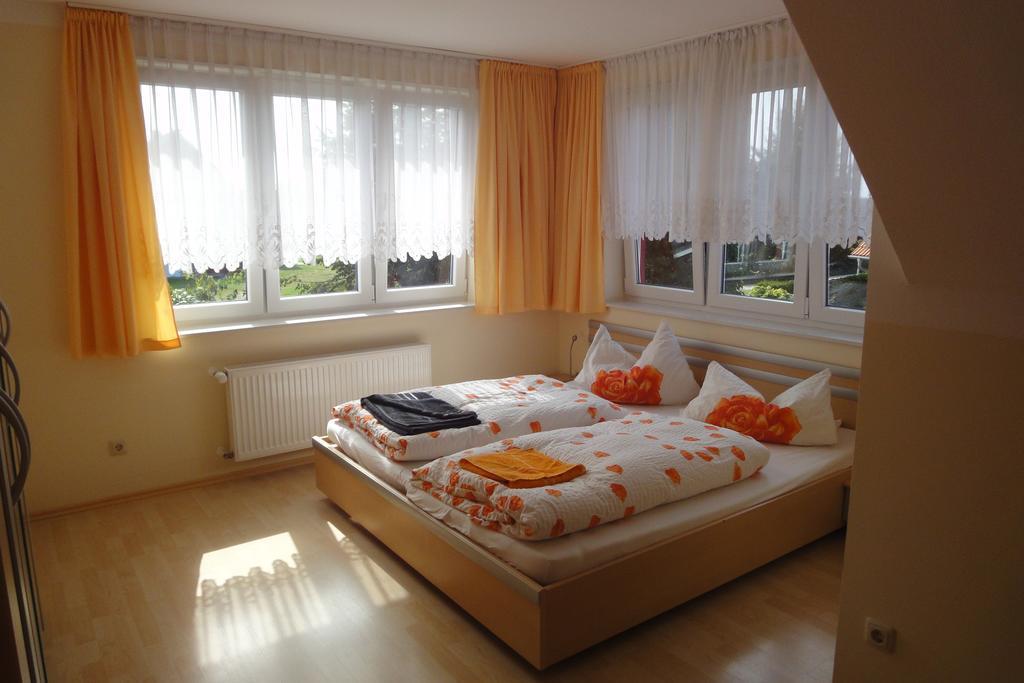 Fritzis Haus Appartamento Dierhagen Esterno foto